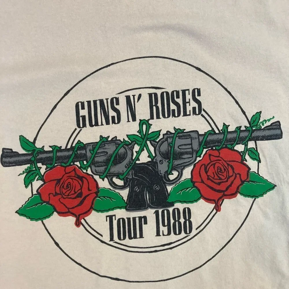 Guns N' Roses Tour 1988 Graphic Tee Welcome to the Jungle oversized